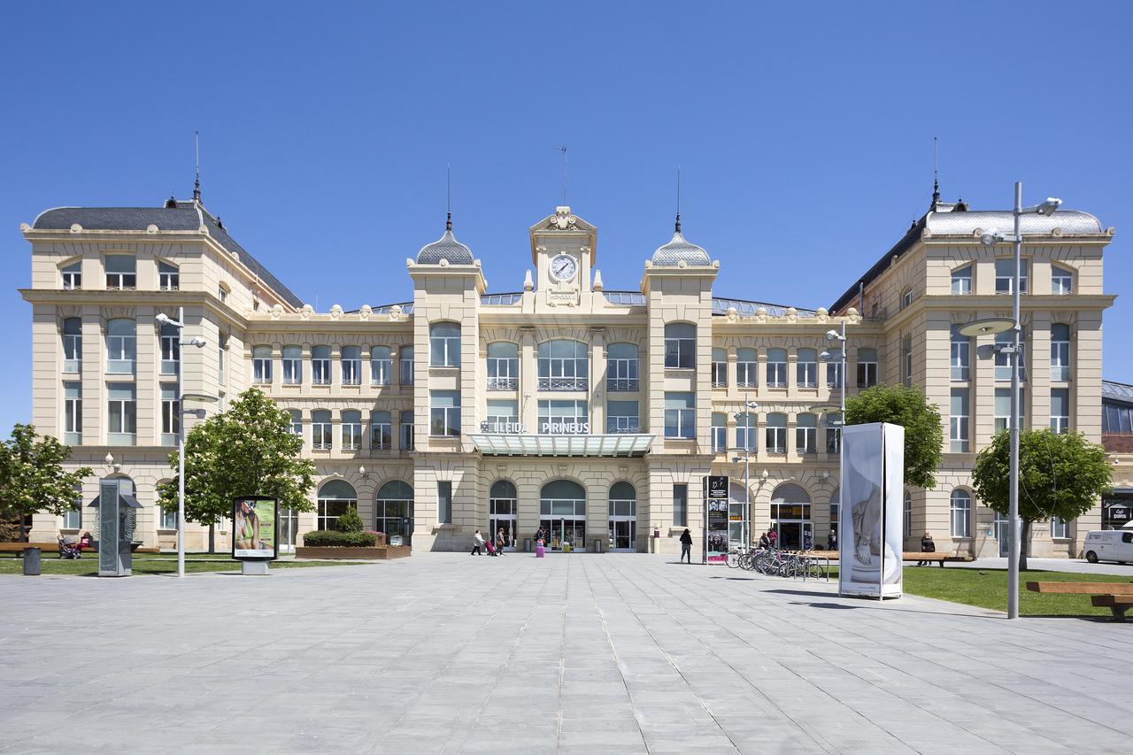 Acta Rambla Lleida Hotell Exteriör bild